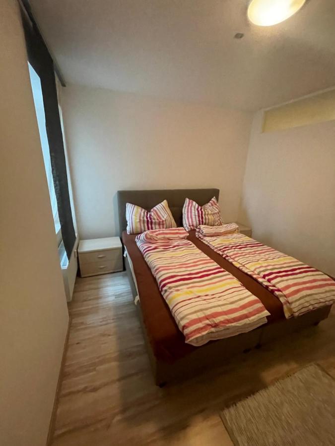 City Appartement 4910 Ried im Innkreis Exterior foto